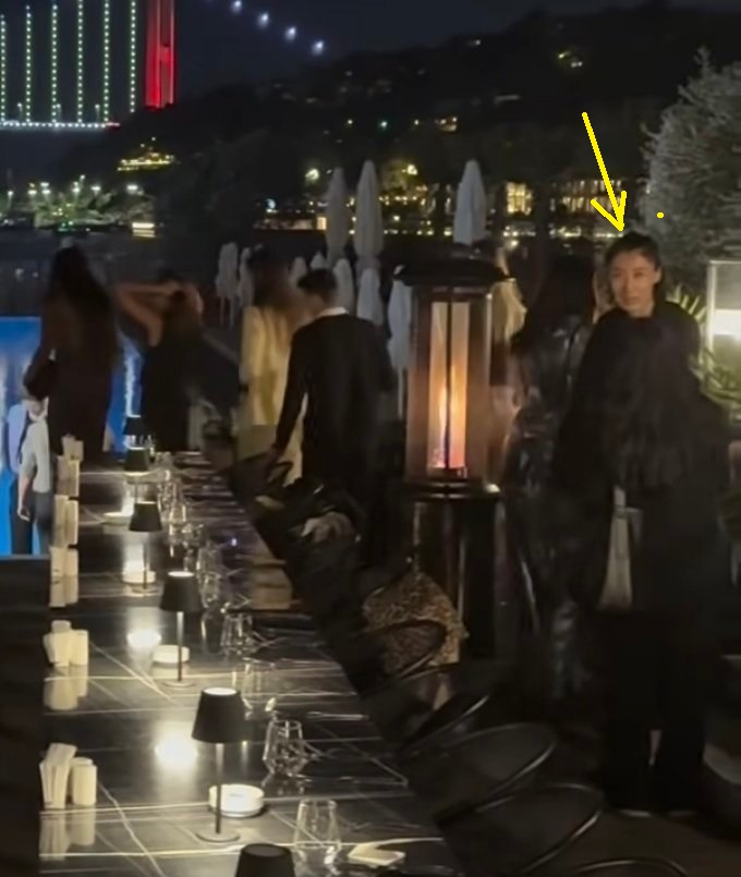 女排在伊斯, 重视 女排在伊斯, 重视