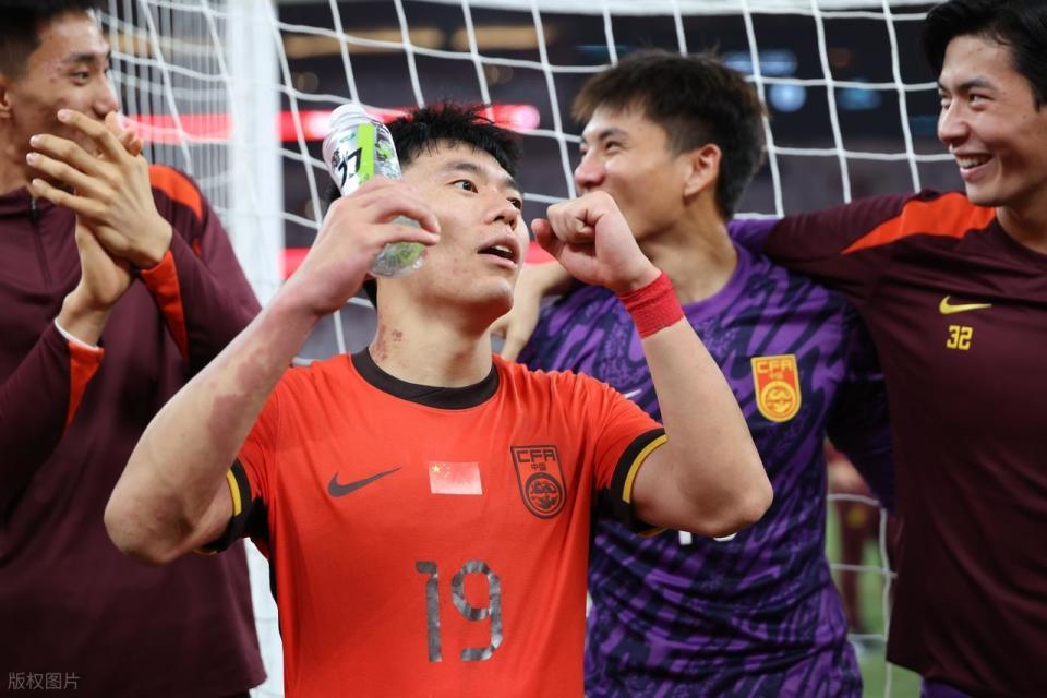 在稳定的比, com